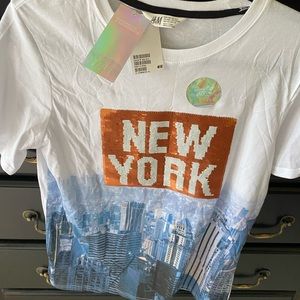 New York City H&M interactive shirt. NYC. Size 14Y